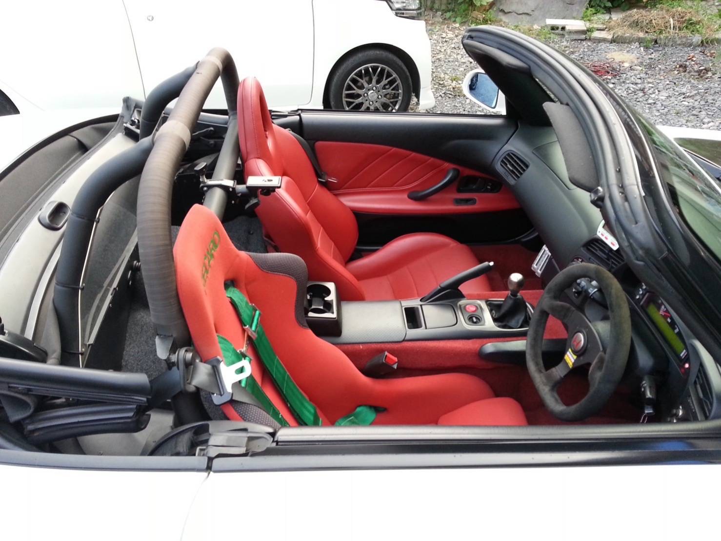 S2000