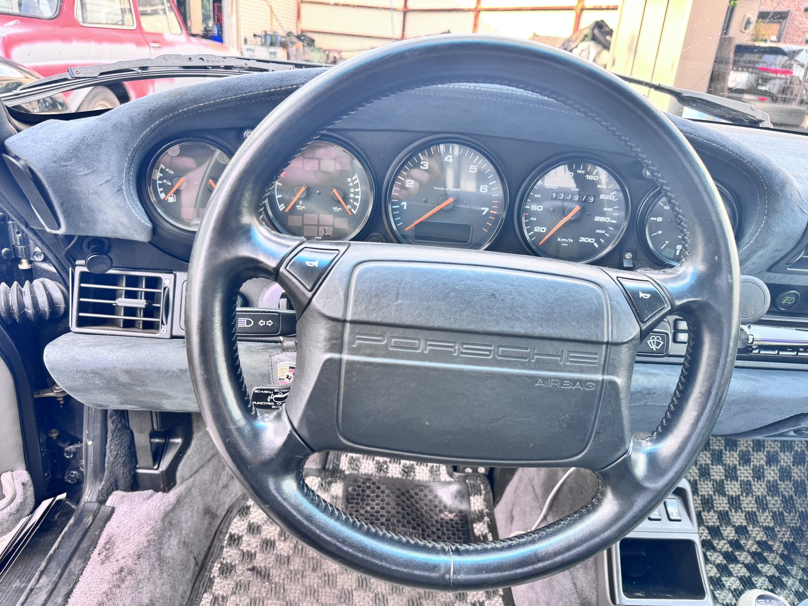 ポルシェ 911 964 3.3 TURBO 6